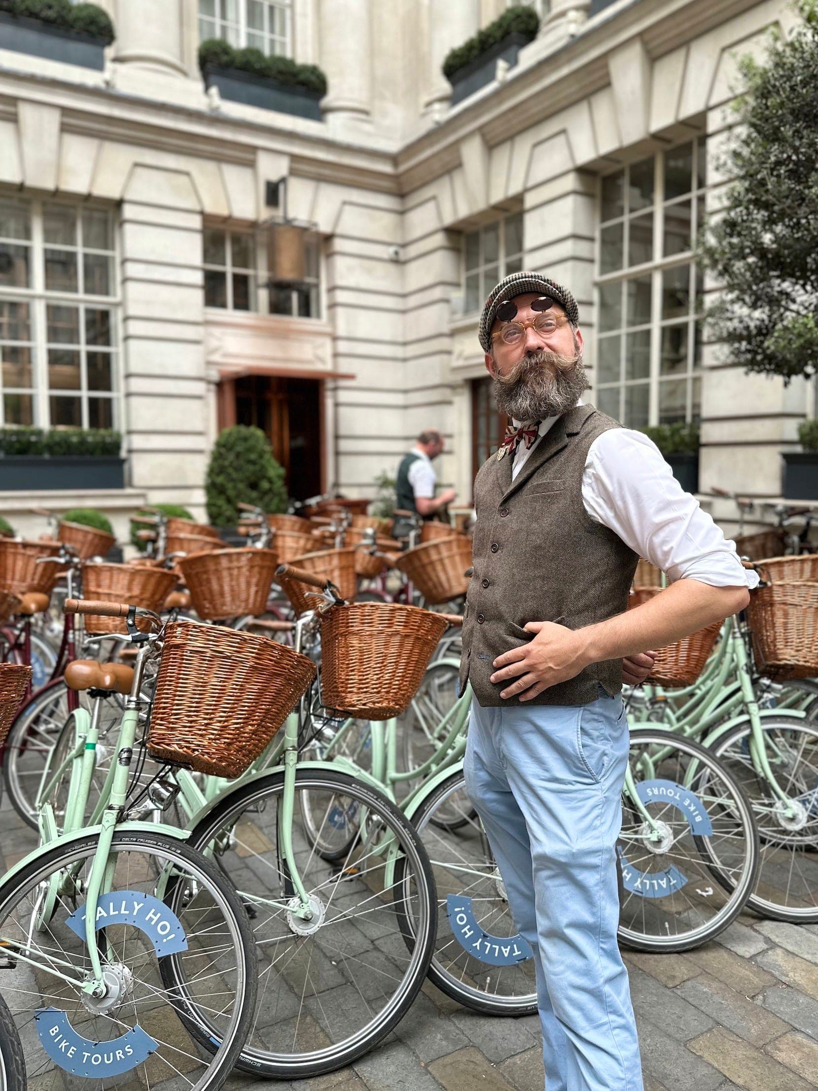 Rosewood London courtyard, private bike fleet for a London Highlights ride, about 40 bikes.